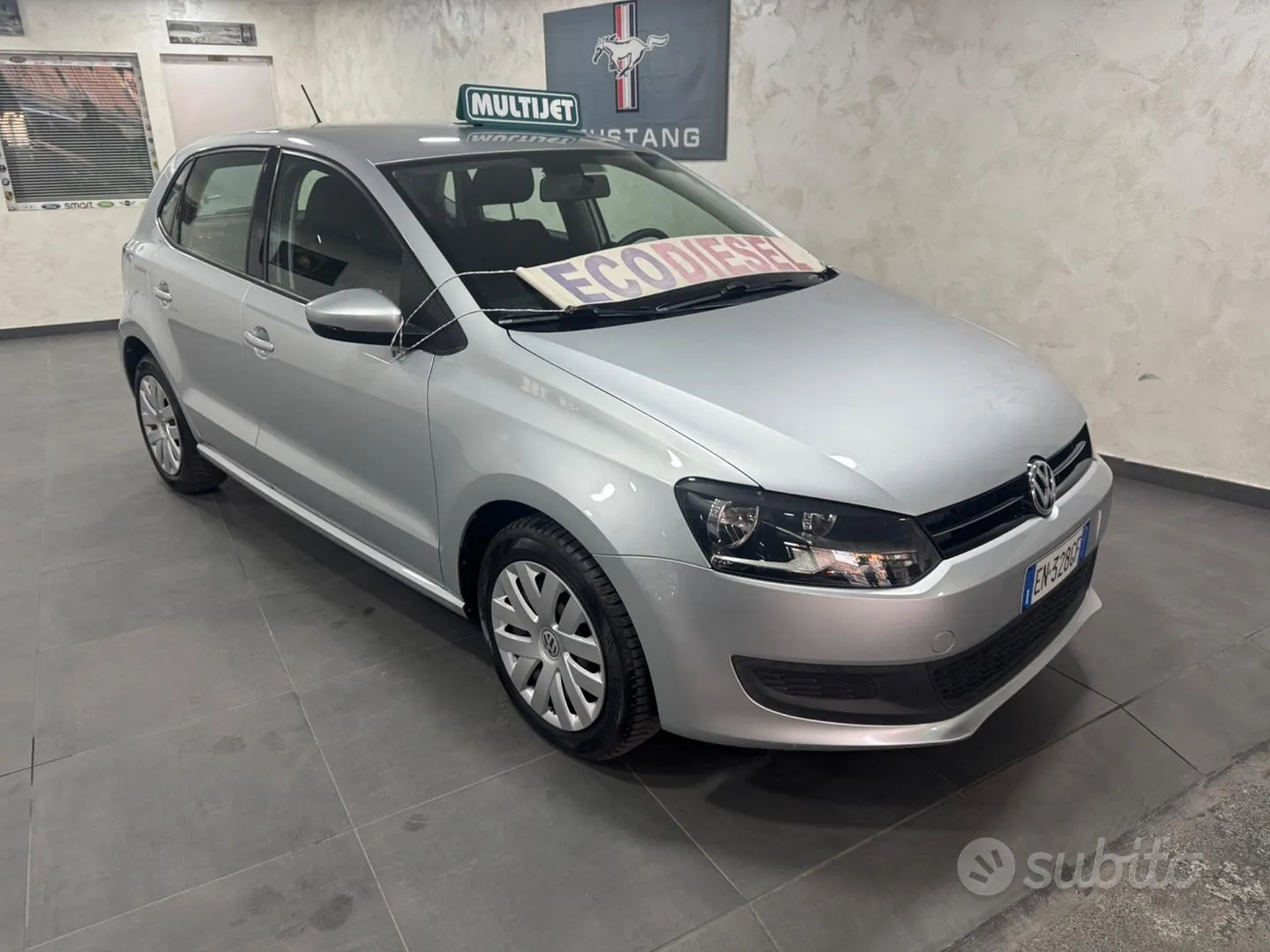 Volkswagen Polo 2012 photo 4