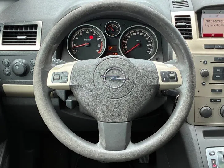 Opel Zafira 2008 photo 2