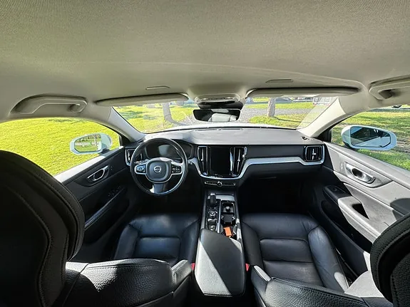 Volvo V60 Cross Country 2022 photo 5