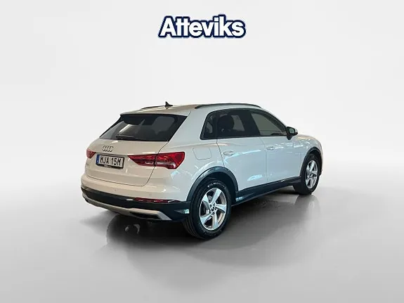 Audi Q3 2023 photo 3