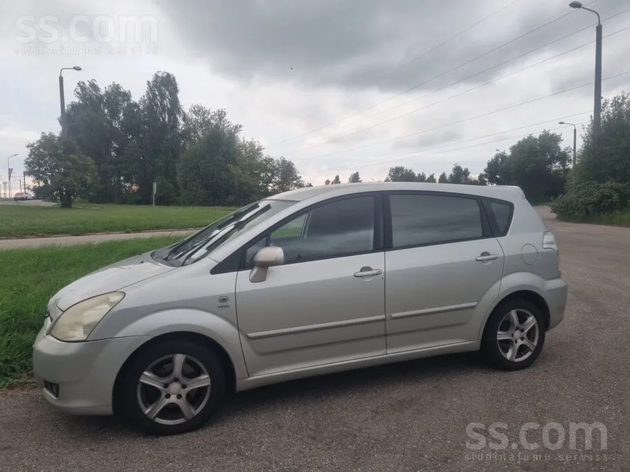 Toyota Corolla Verso 2006 photo 4