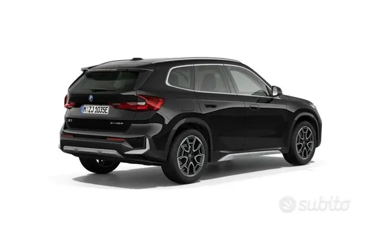 BMW X1 photo 2