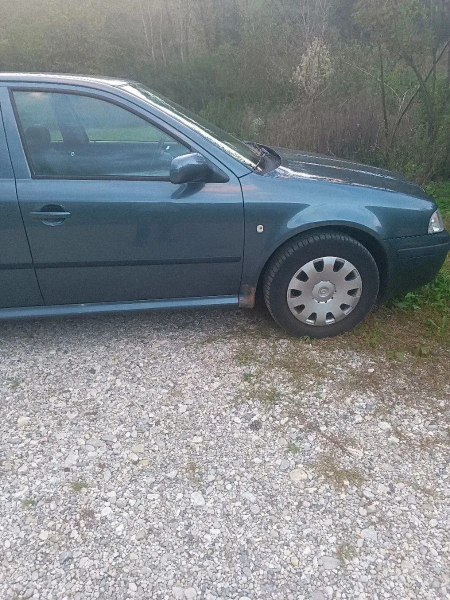 Skoda Octavia 2005 photo 3