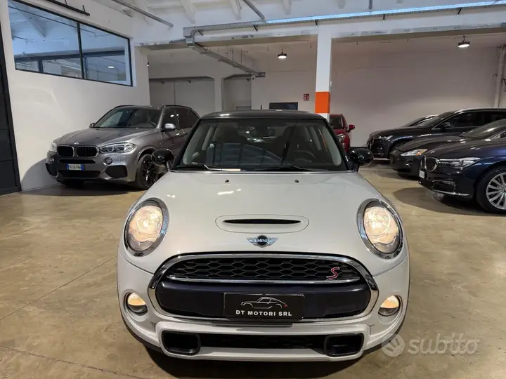 Mini Cooper S 2016 photo 2