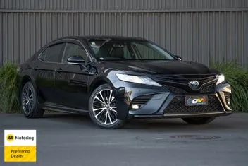 Toyota Camry 2019 photo 2