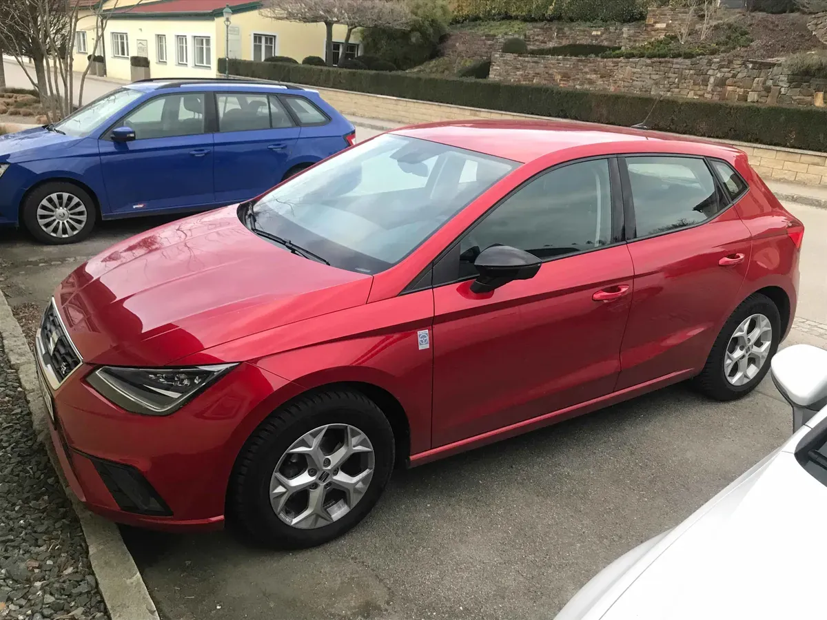 Seat Ibiza 2018 photo 2