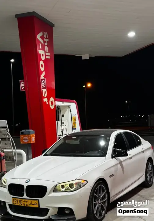 BMW 5 Series 2012 photo 4
