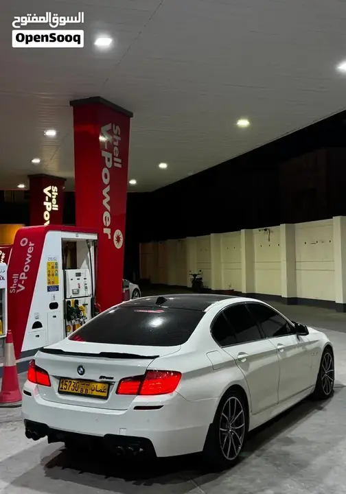 BMW 5 Series 2012 photo 3