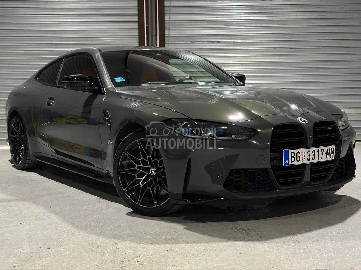 BMW M4 2023 photo 4