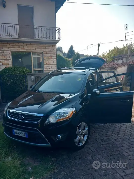 Ford Kuga 2012 photo 5