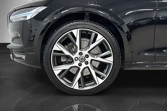 Volvo V90 Cross Country 2018 photo 5