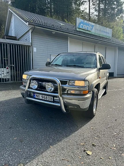 Chevrolet Tahoe 2003 photo 3