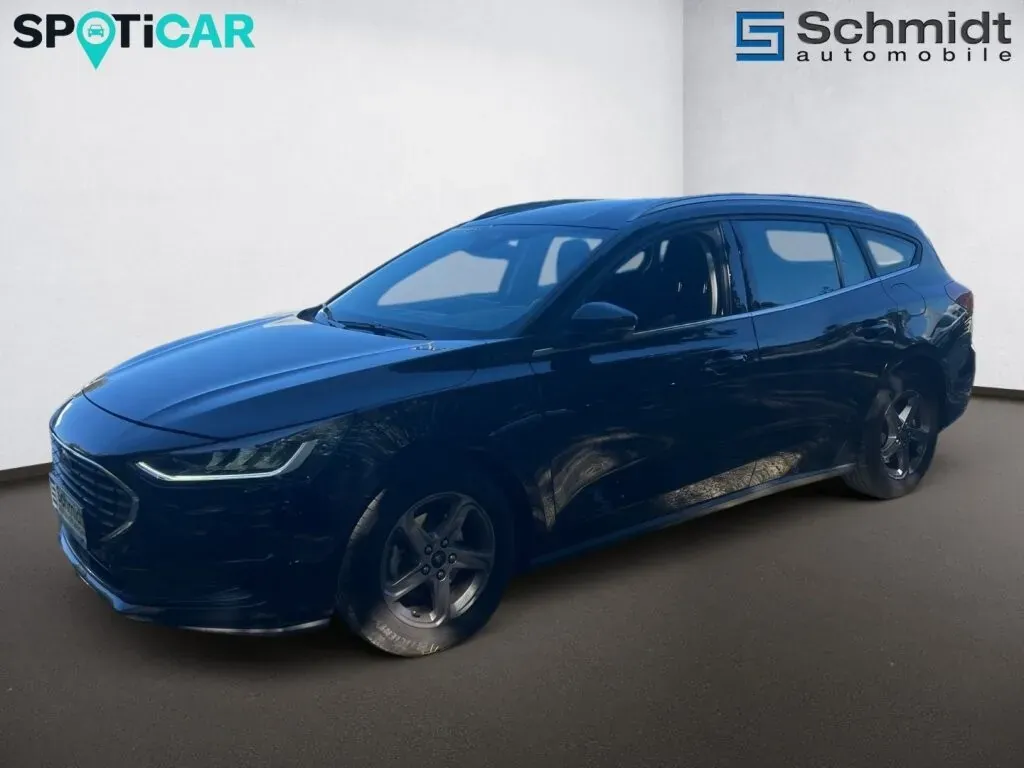 Ford Focus 2024 photo 2