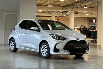 Toyota Yaris 2021 photo 2