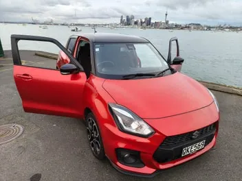 Suzuki Swift 2024 photo 4