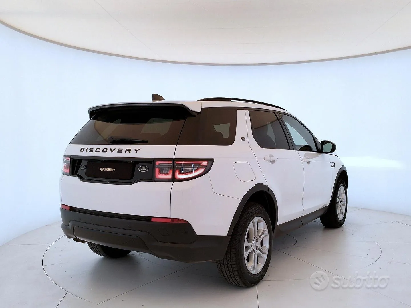 Land Rover Discovery Sport 2020 photo 5