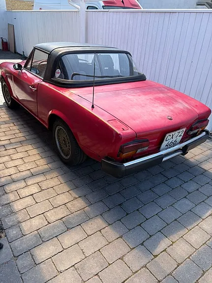 Fiat 124 Spider 1968 photo 2