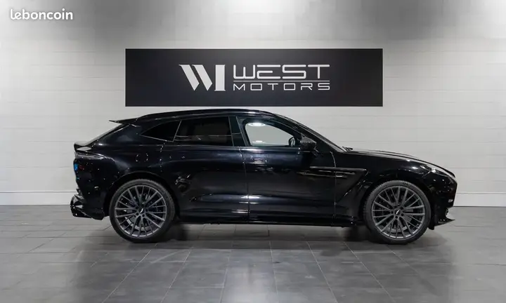Aston Martin Dbx 2022 photo 3