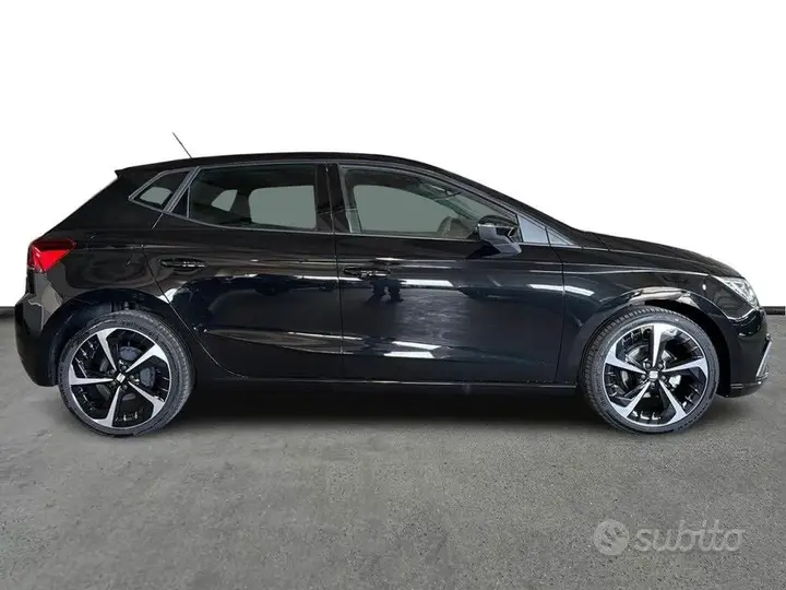 Seat Ibiza 2025 photo 3