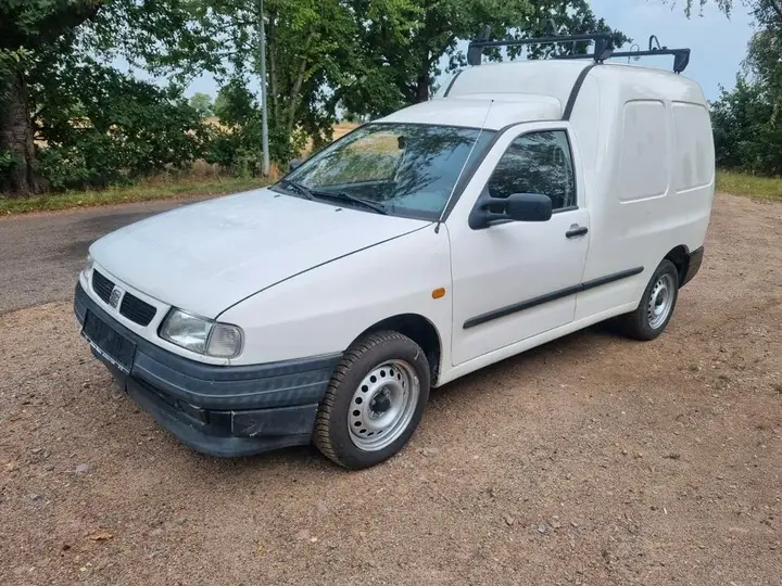 Seat Inca