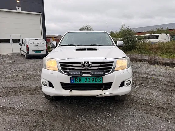 Toyota Hilux 2011 photo 2
