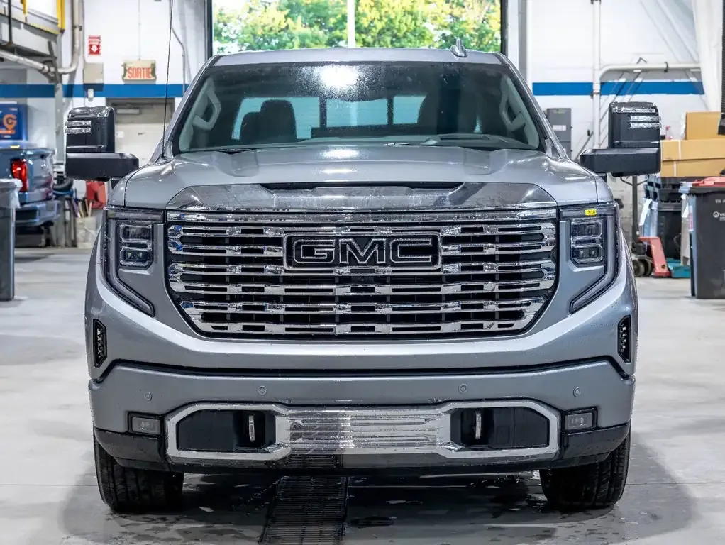 GMC Sierra 1500 2026 photo 2