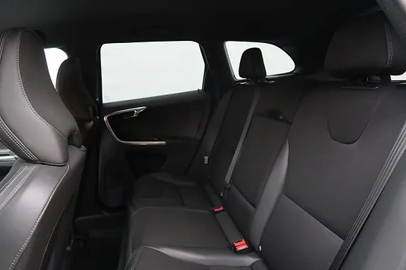 Volvo Xc60 2017 photo 5