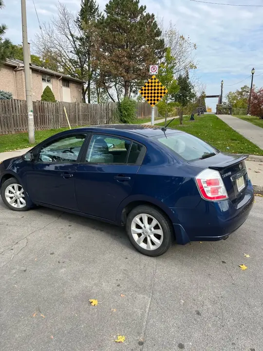 Nissan Sentra 2012 photo 4