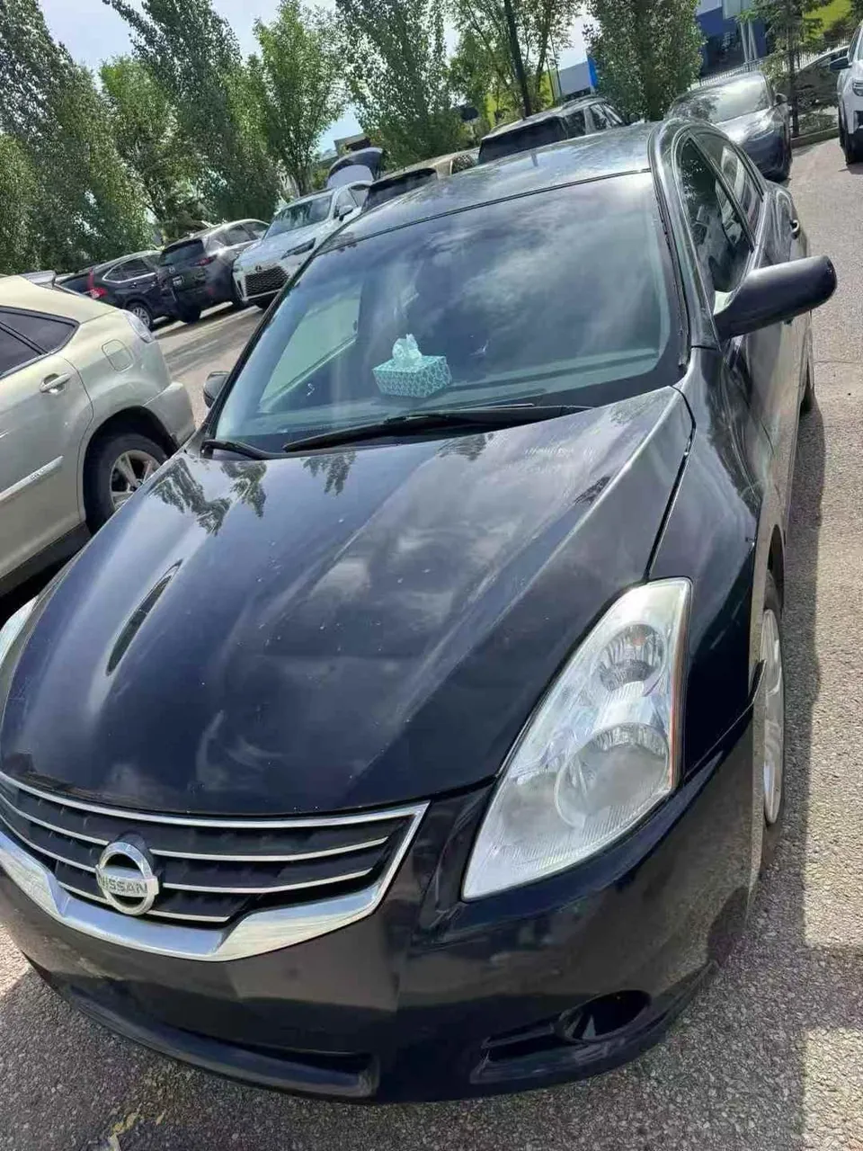 Nissan Altima 2011 photo 2