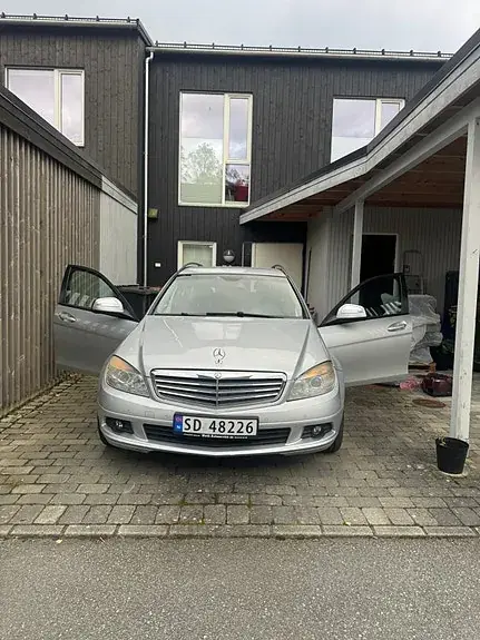 Mercedes-Benz C200 D