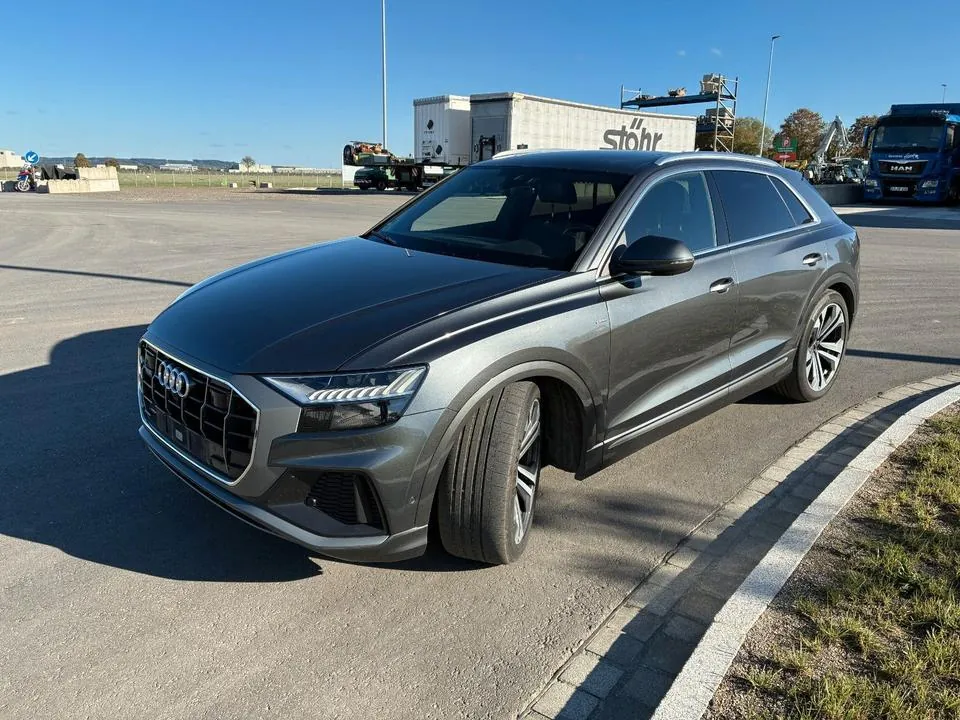 Audi Q8