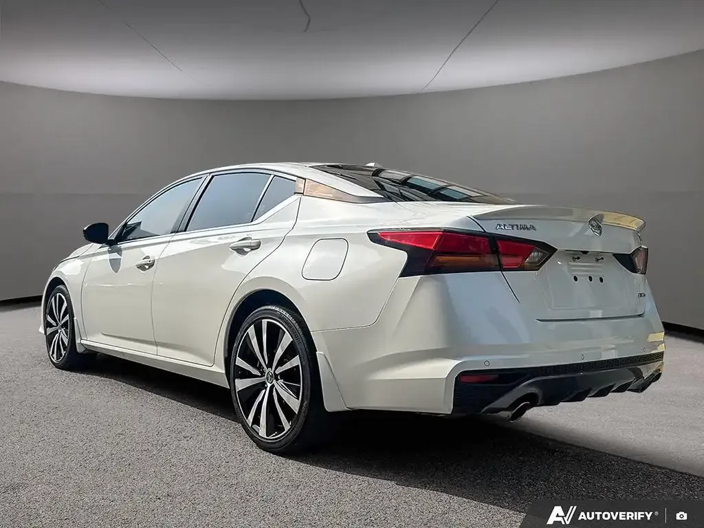 Nissan Altima 2021 photo 4