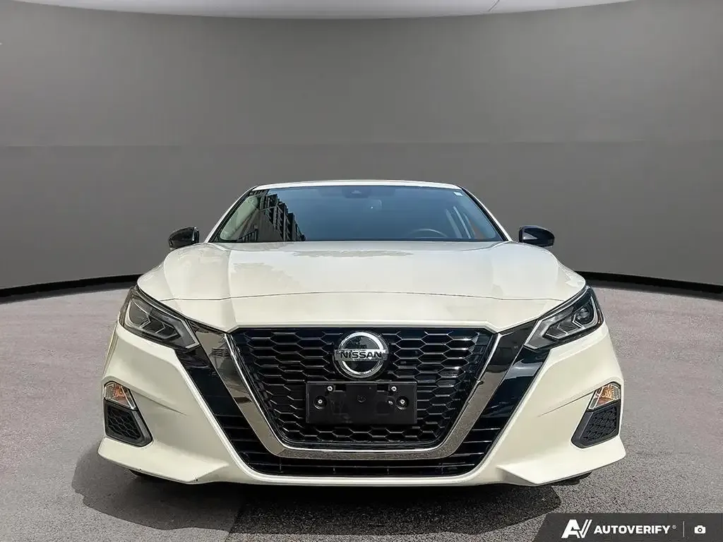 Nissan Altima 2021 photo 2