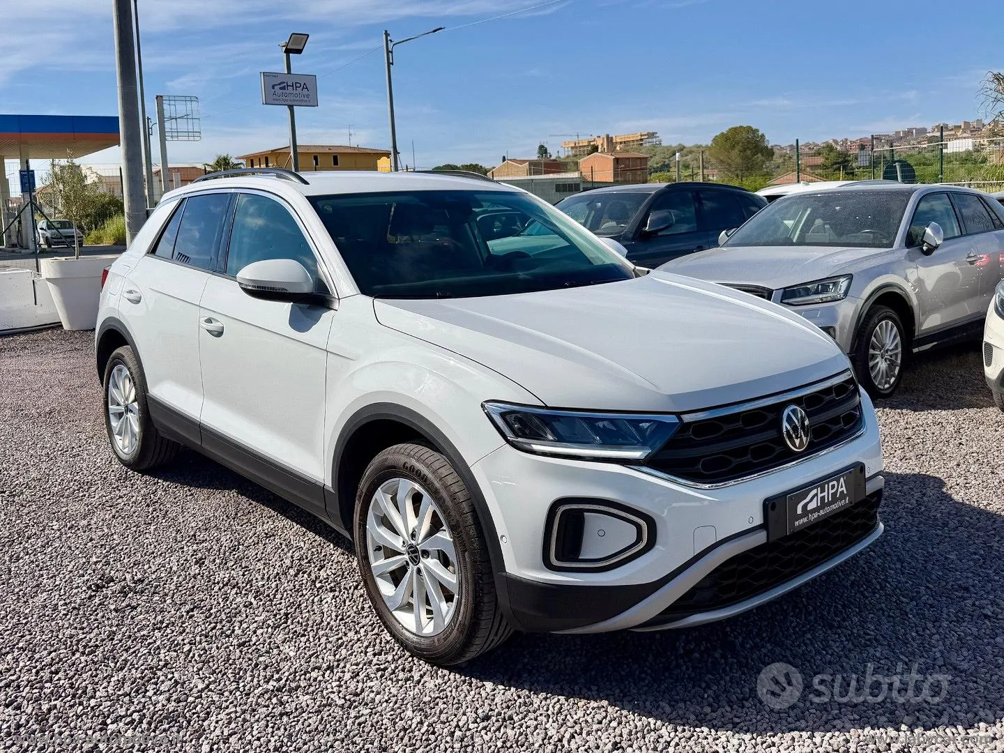 Volkswagen T-Roc 2022 photo 3