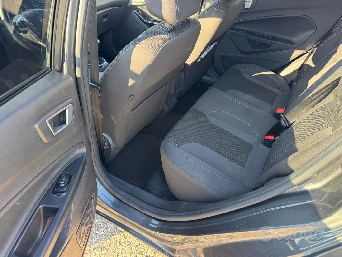 Ford Fiesta 2017 photo 3