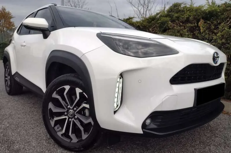 Toyota Yaris Cross 2024 photo 2
