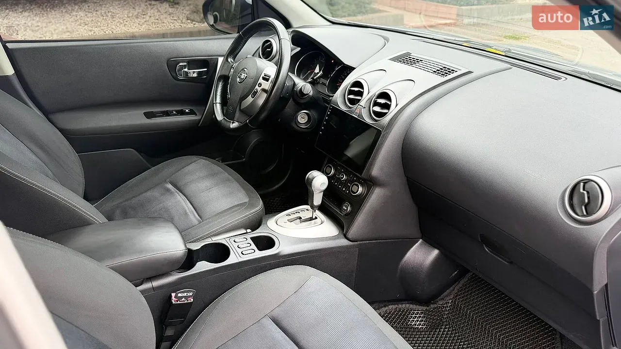 Nissan Qashqai 2011 photo 5