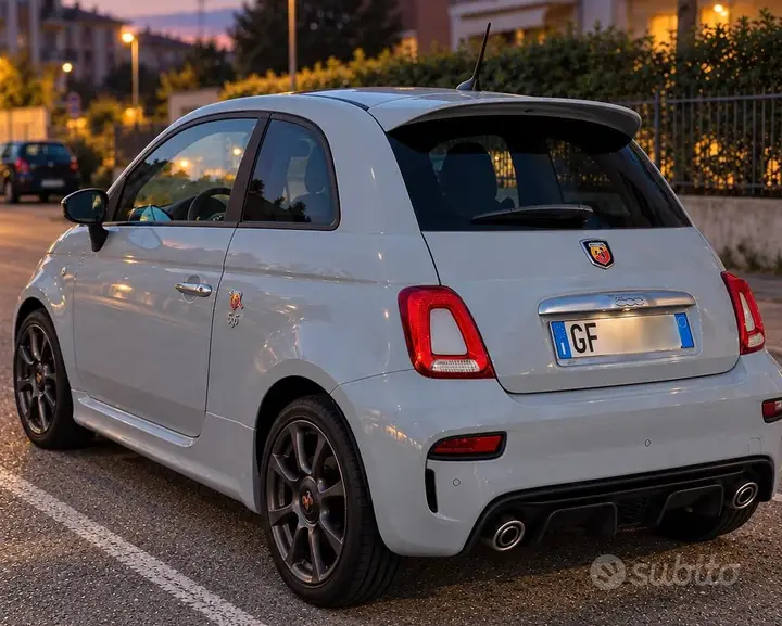 Abarth 595 2021 photo 4