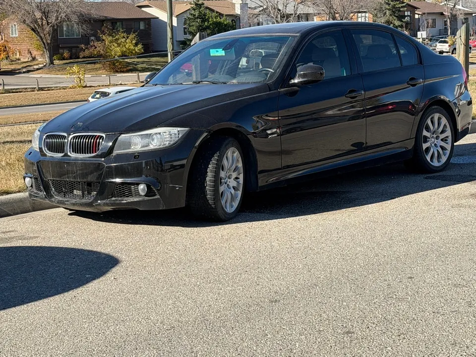 BMW 335I 2011 photo 3