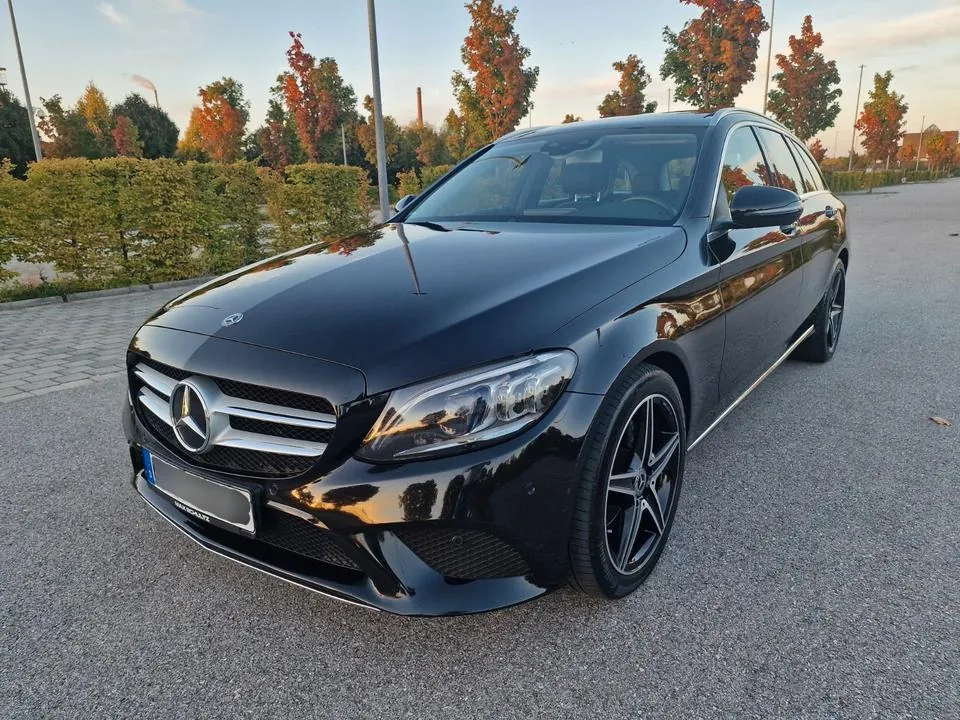 Mercedes-Benz C 220