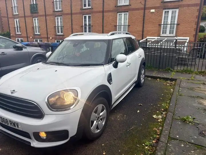 Mini Countryman 2018 photo 3