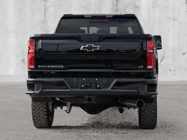 Chevrolet Silverado 2500 2026 photo 5