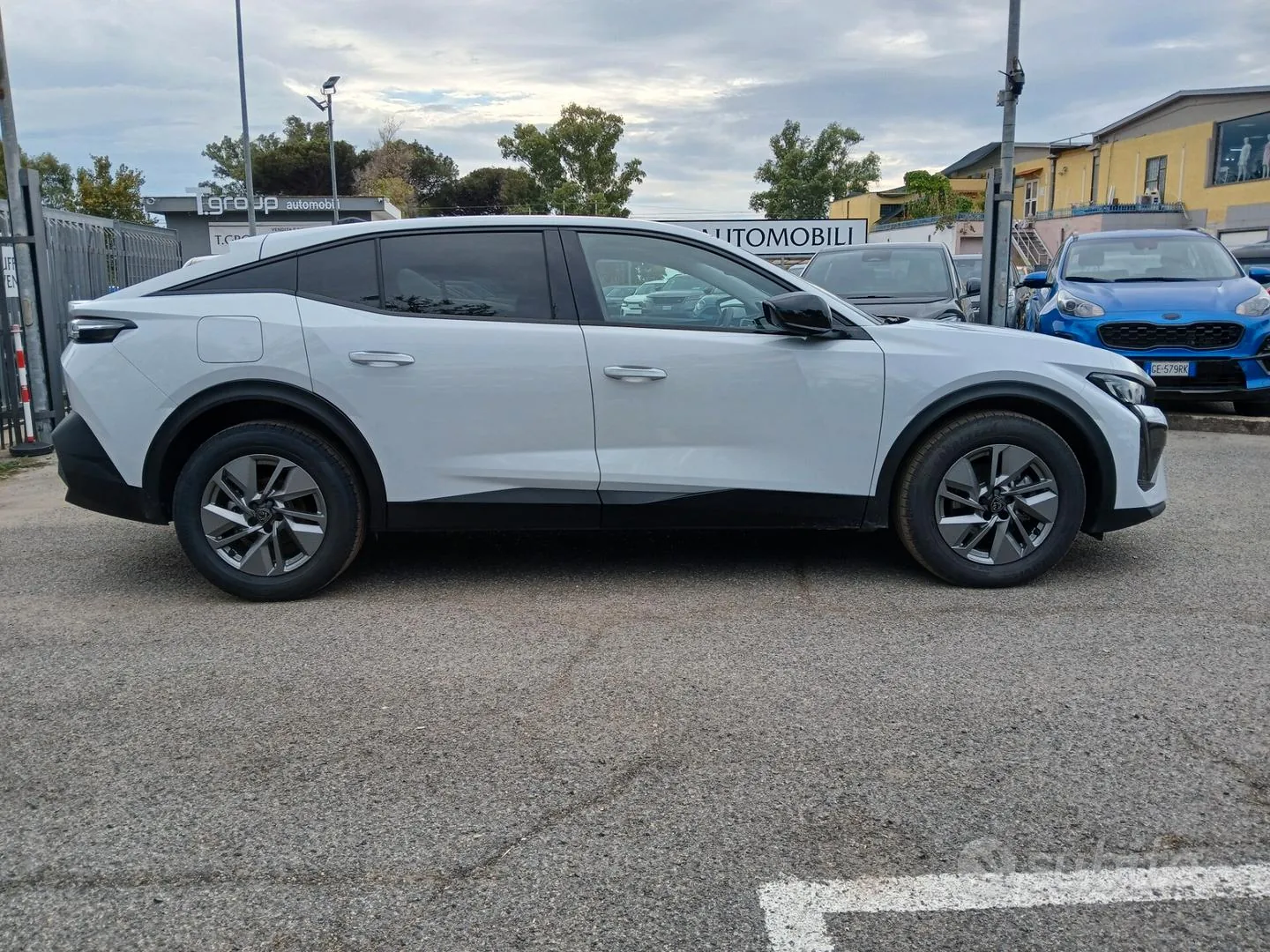 Peugeot 408 2025 photo 4