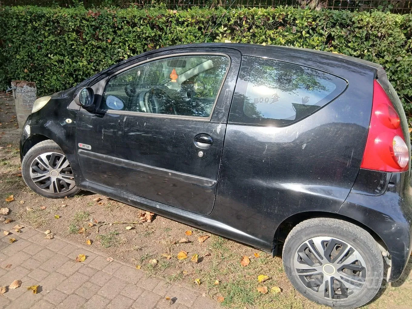 Peugeot 107 2008 photo 2