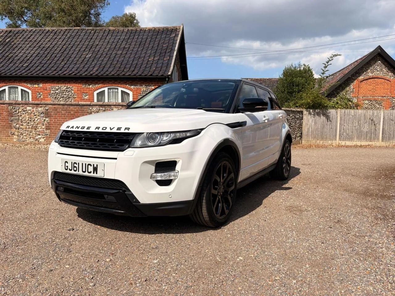 Land Rover Range Rover Evoque 2011 photo 3