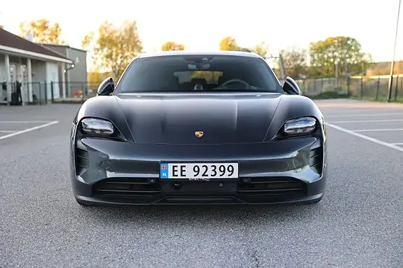 Porsche Taycan Gts 2023 photo 4