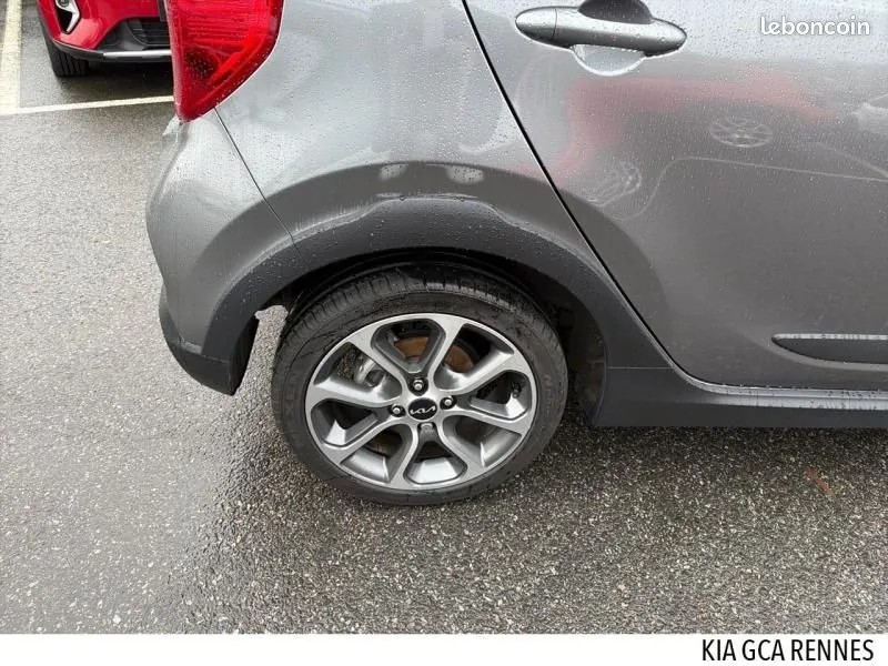 Kia Picanto 2023 photo 4