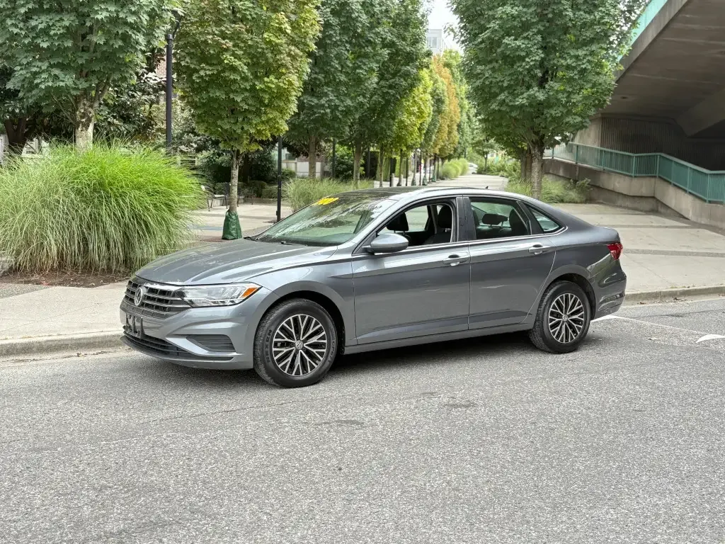 Volkswagen Jetta 2021 photo 3