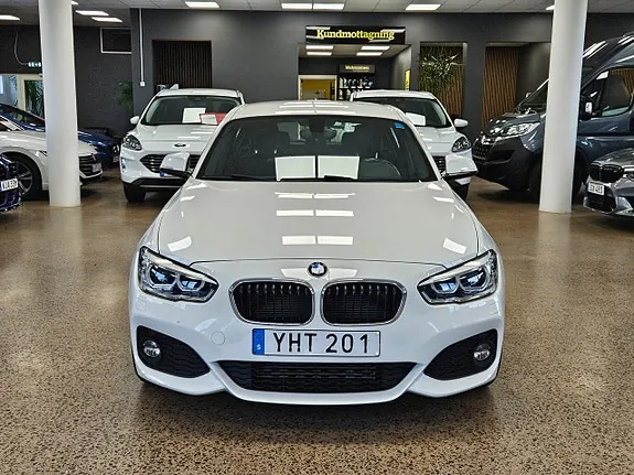 BMW 118I 2017 photo 2