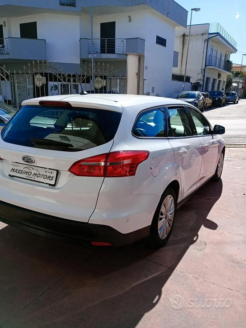 Ford Focus 2017 photo 3